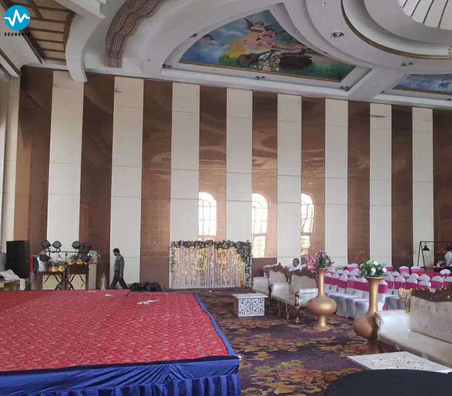 Ultra High Type Manual Operable Partitions Acoustic Sliding Movable Partitions Aluminium Frame Folding Divider